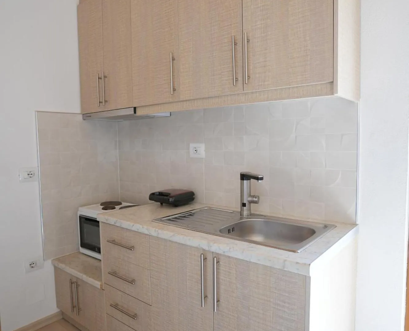 Jons Apartment Gjirokastër