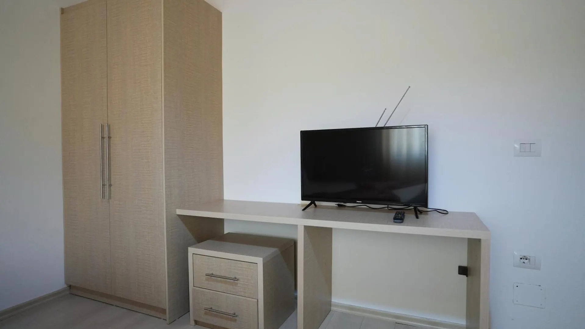Jons Apartment Gjirokastër Hotel